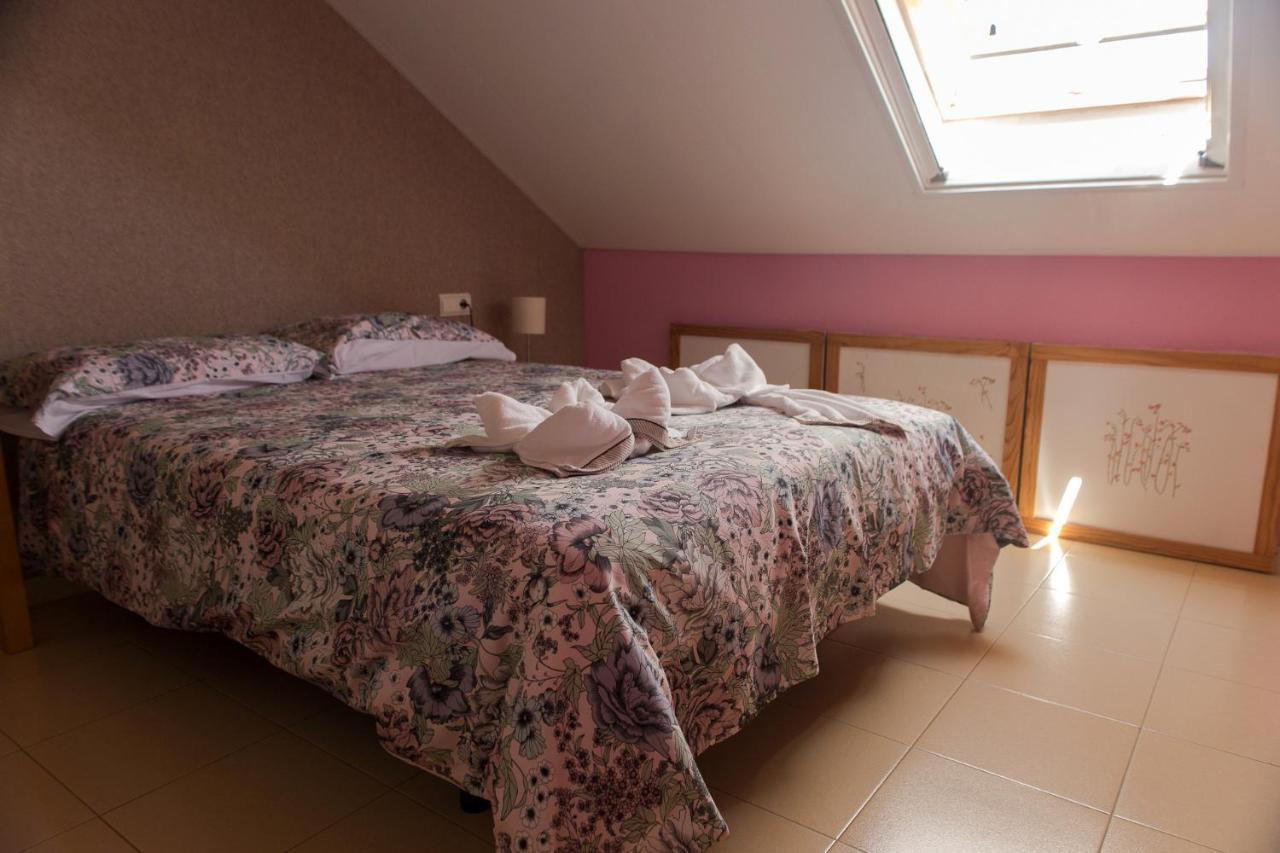 Apartament Atico Con Terraza En Graus-Pirineo De Huesca Zewnętrze zdjęcie
